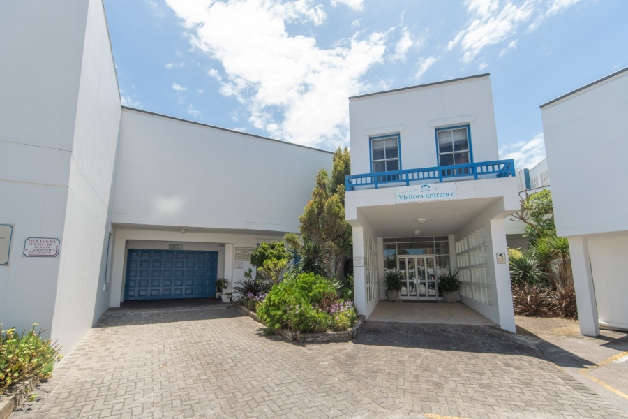 3 Bedroom Property for Sale in Summerstrand Eastern Cape